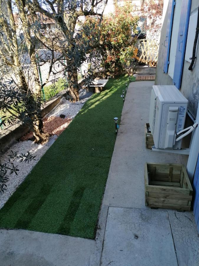 Maison De Village Saint-Barthélemy-de-Vals Eksteriør billede